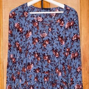 American Eagle Floral Blouse